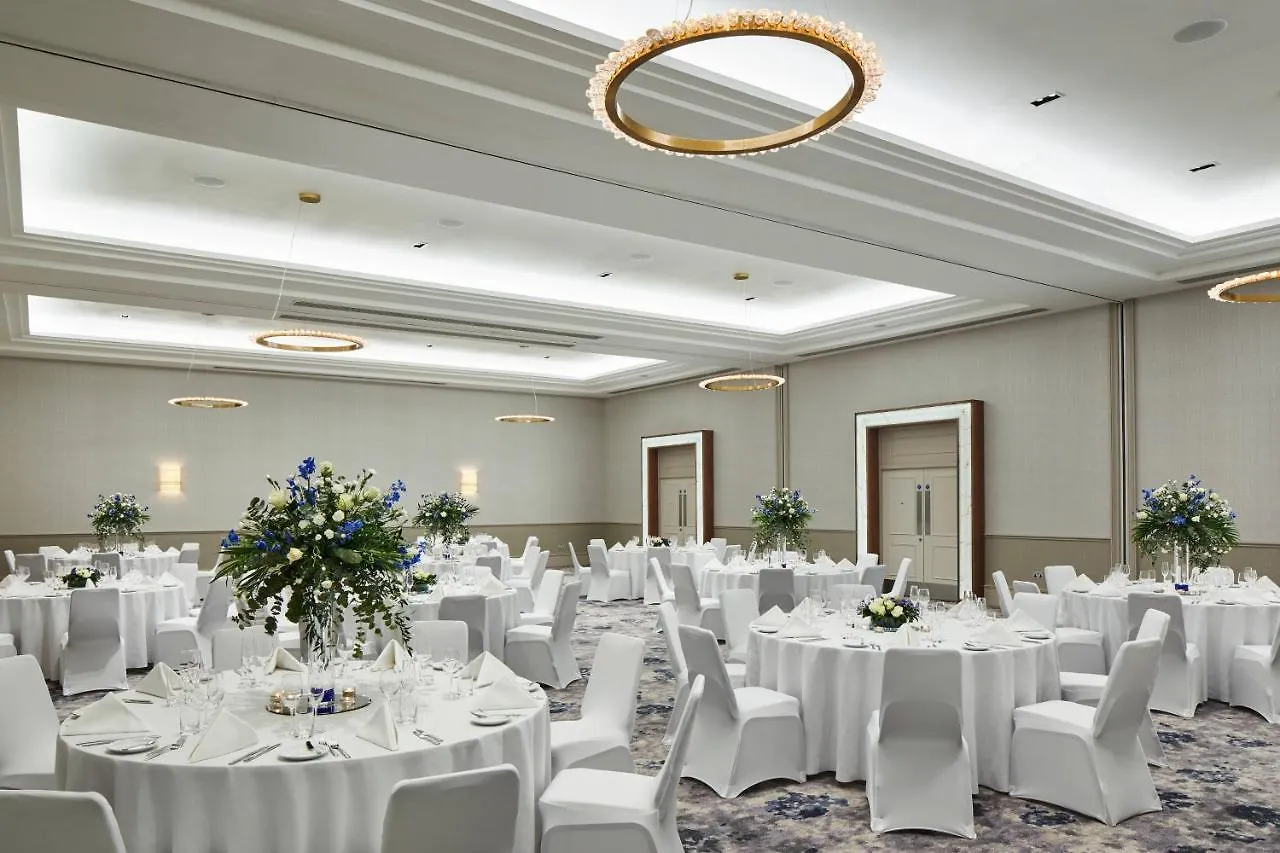 London Marriott Hotel Canary Wharf 5*,  United Kingdom